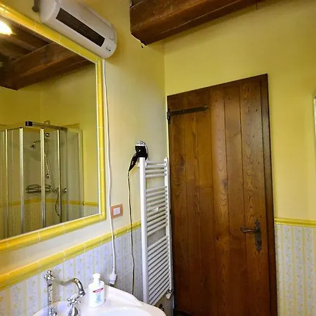 Osteria Di Ramazzano Sleeps 6 Pool Air Con