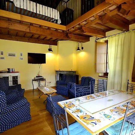 Osteria Di Ramazzano Sleeps 6 Pool Air Con * Ramazzano - Le Pulci