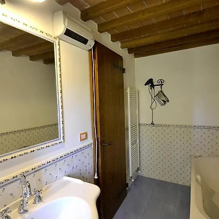 Osteria Di Ramazzano Sleeps 6 Pool Air Con *